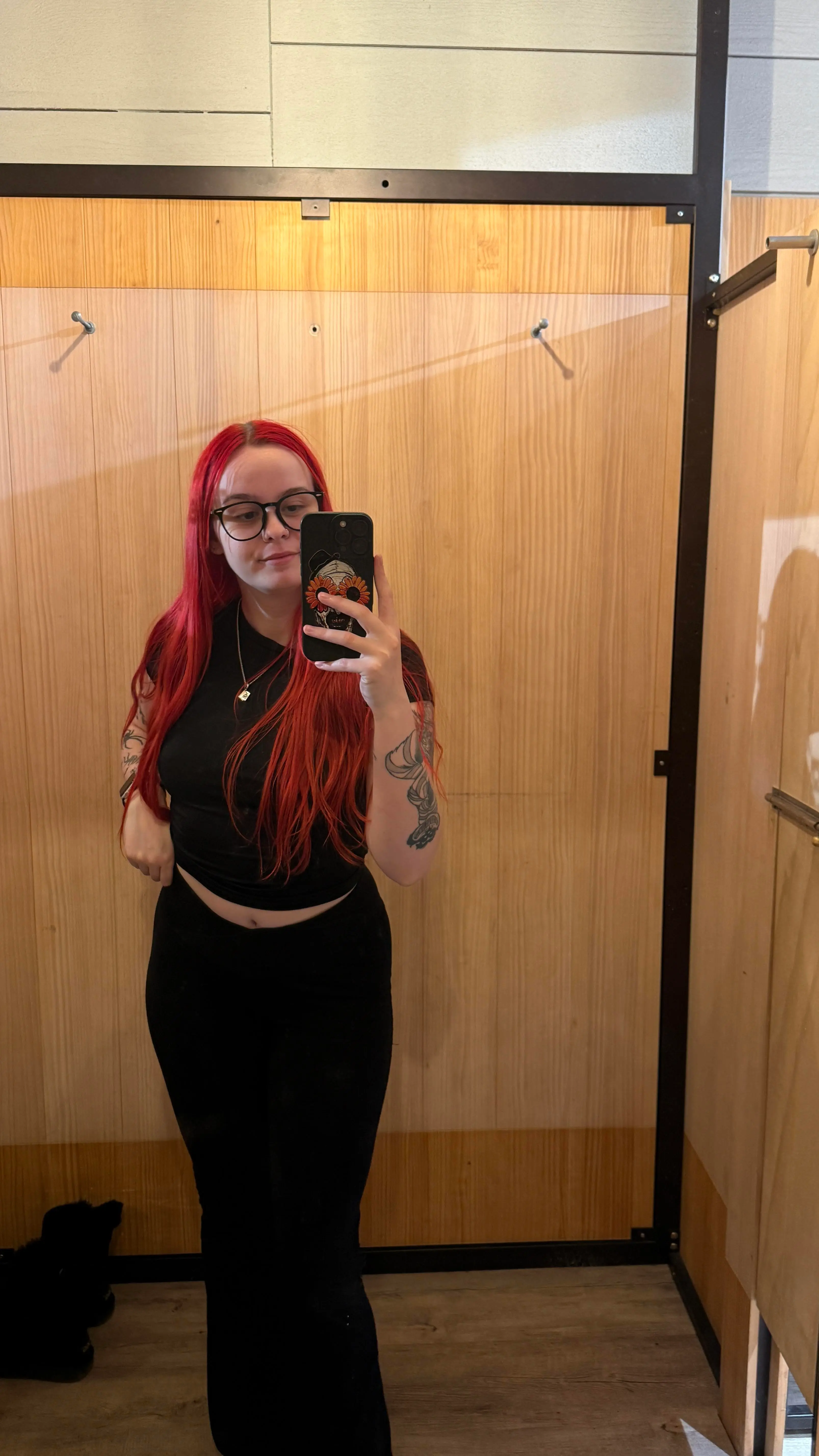 Preview image from Australian NSFW Photo Sets slideshow: can’t go to the changerooms without taking some pics :3