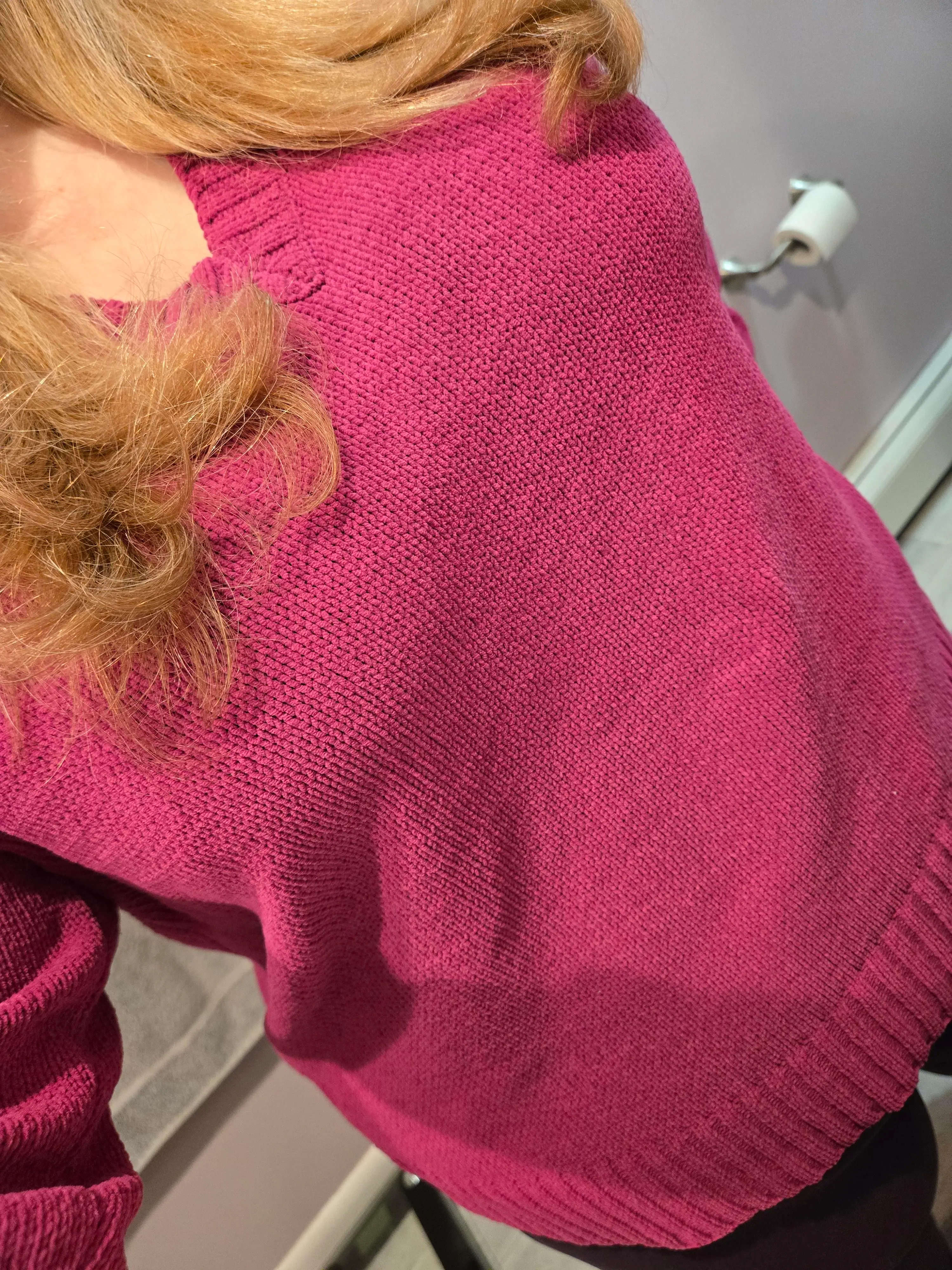 Preview image from Bra Style Galleries slideshow: Shirt up or off?