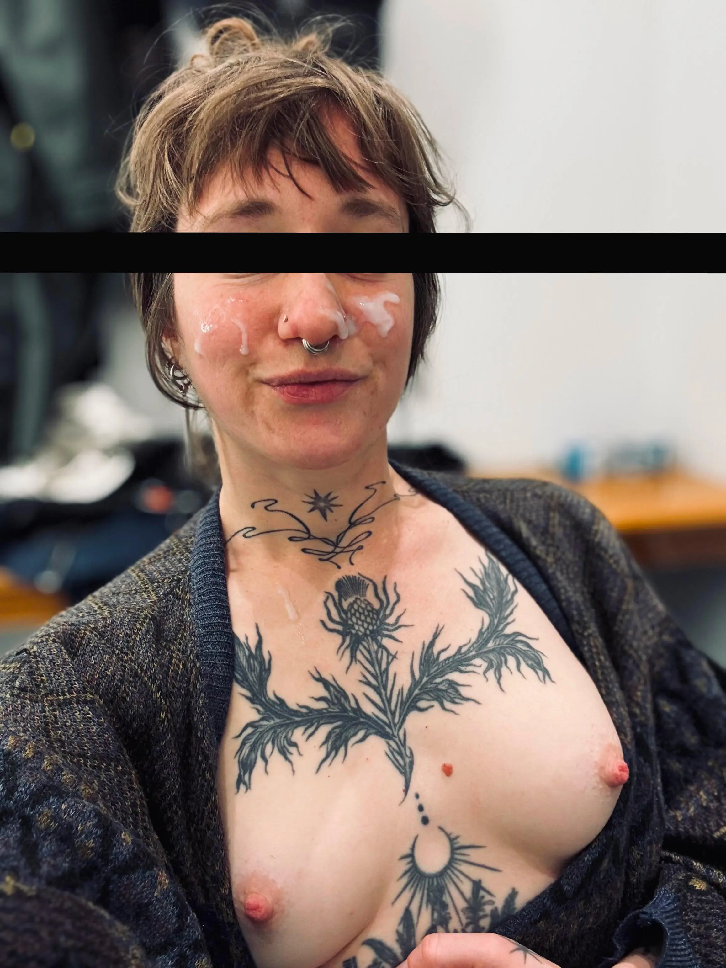 Preview image from Facial NSFW Sex Slides slideshow: who would like it for me