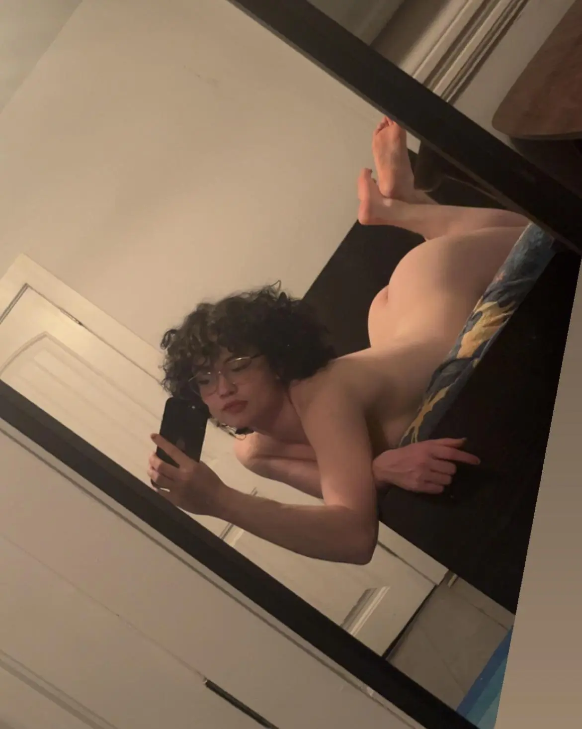 Preview image from Best Glasses Body Slides slideshow: I need someone to obsess over me this morning