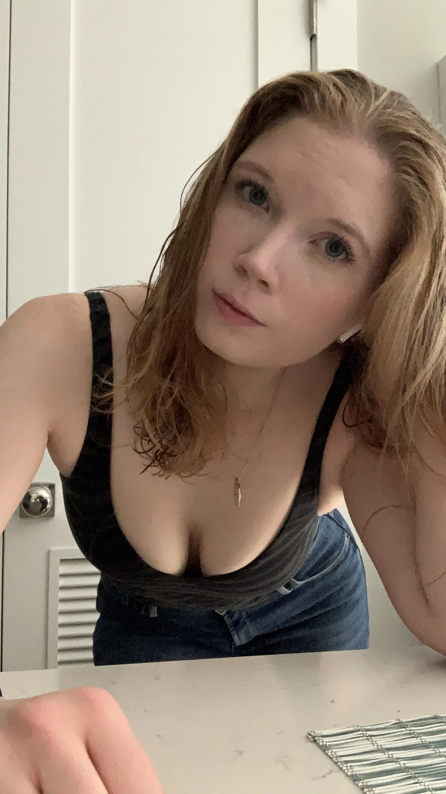 Post shower vibes 😜