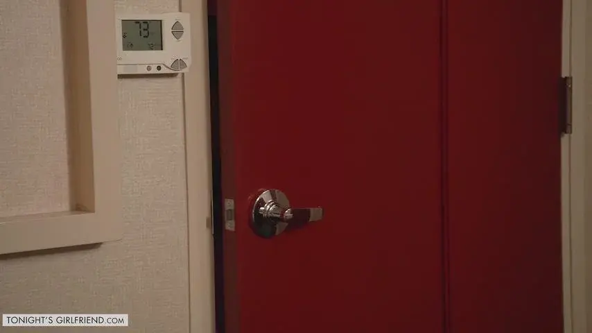 Preview image from Savannah Bond Erotic Galleries slideshow: Savannah for Tonight's Girlfriend