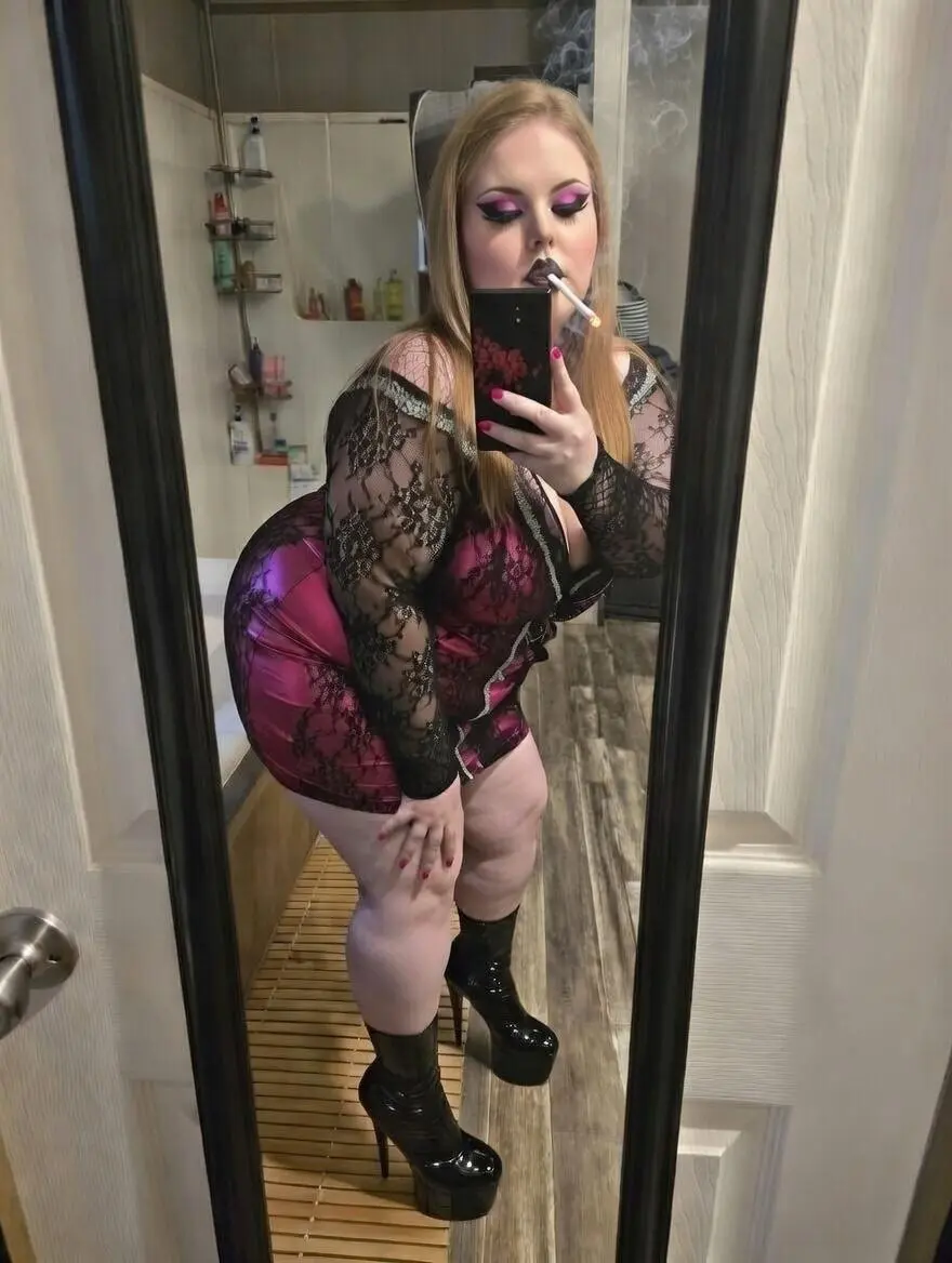 Preview image from Best Smoking Outfit Slides slideshow: 26F BBW Hotwife. Trying to learn to smoke for my Cucky. What do yall think?