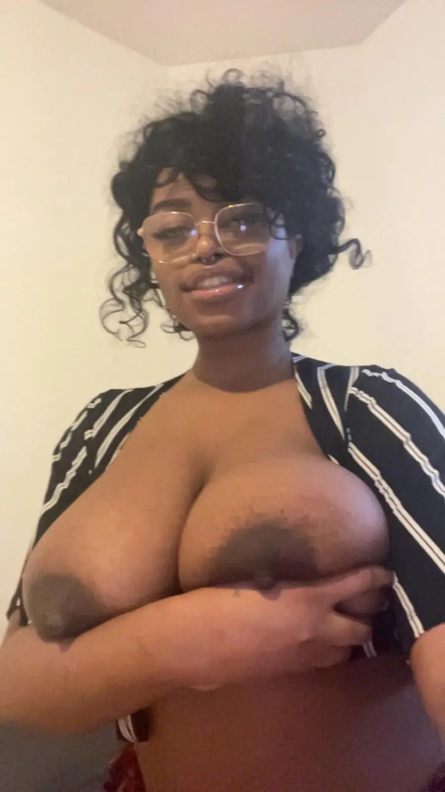 Preview image: Amateur Allure preview 20