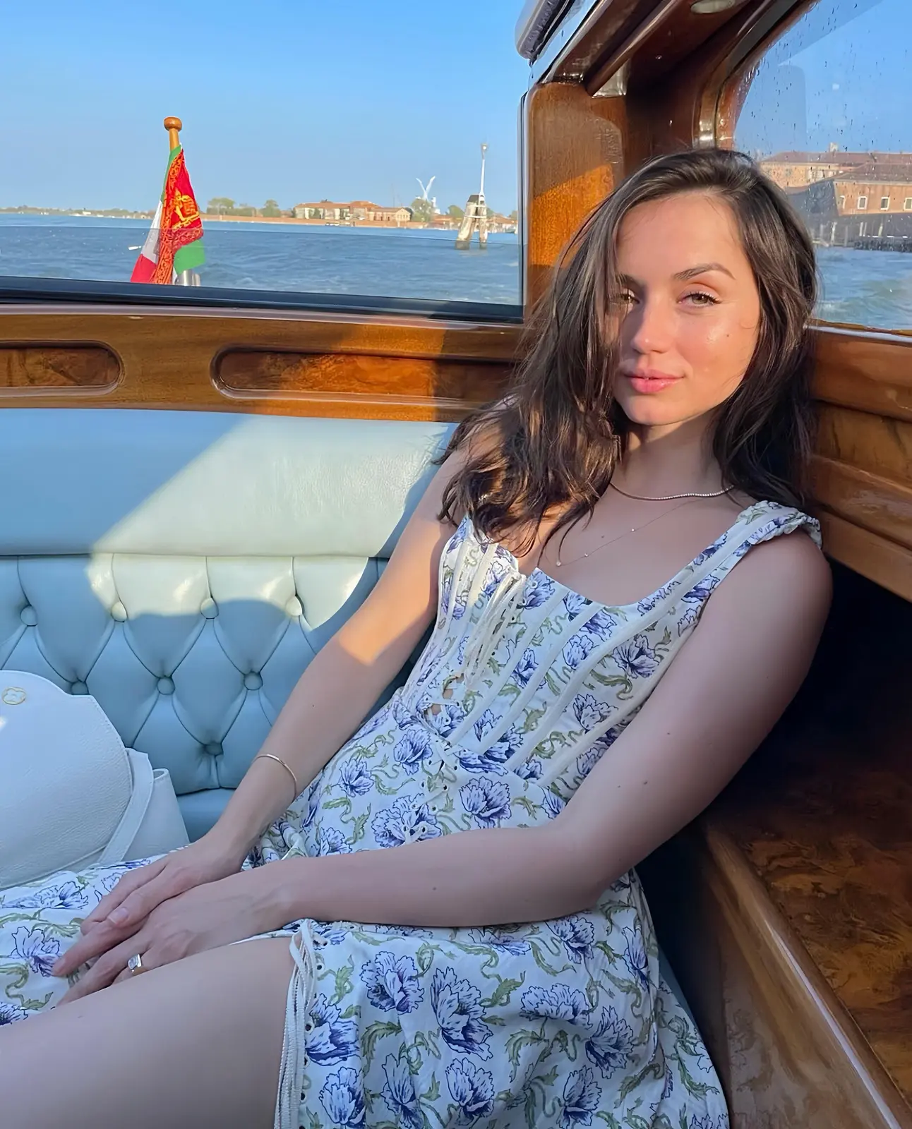 Preview image: Ana de Armas preview 1