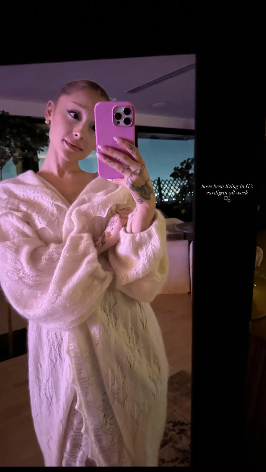 Preview image: Ariana Grande preview 12