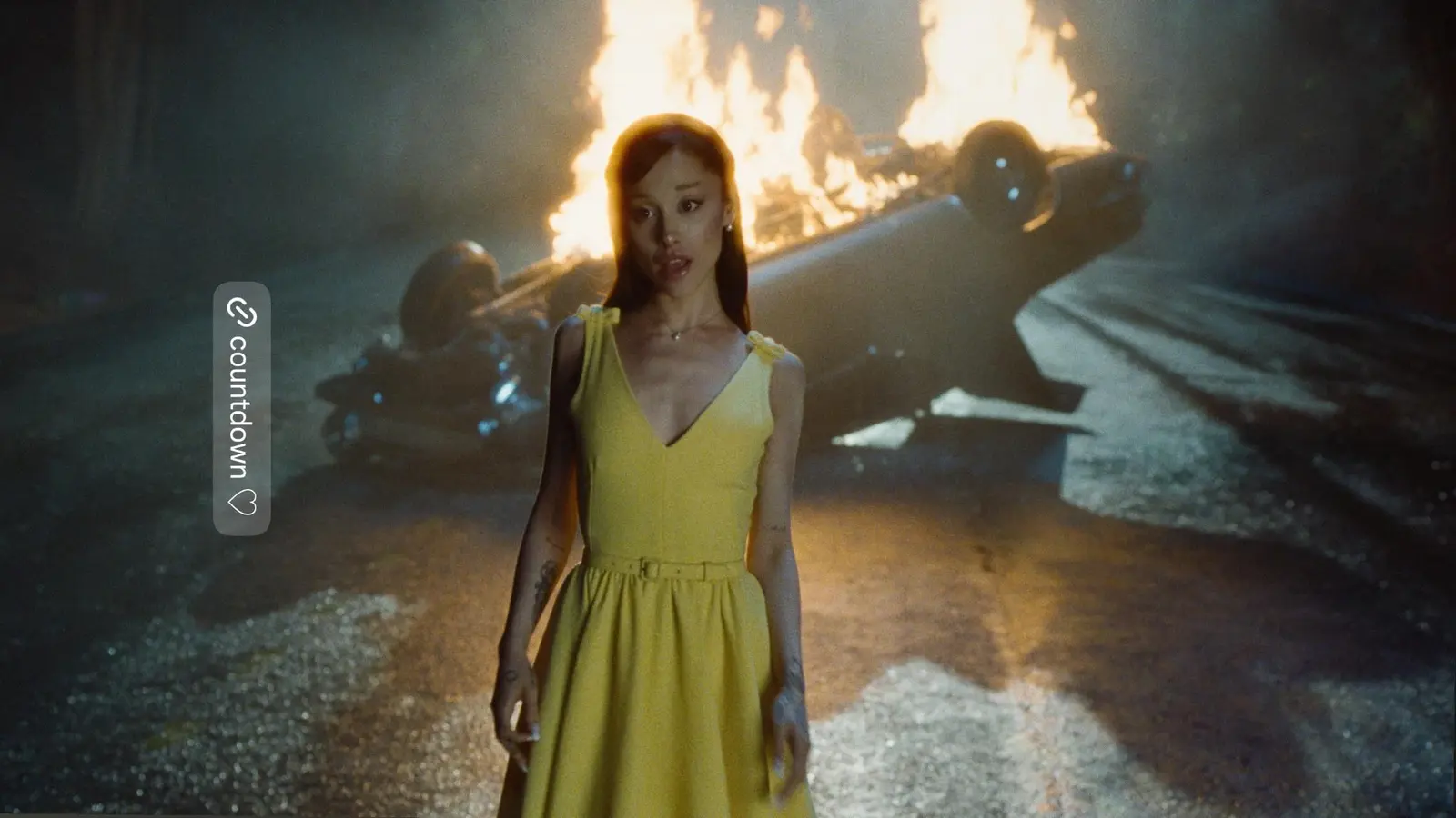 Preview image: Ariana Grande preview 16