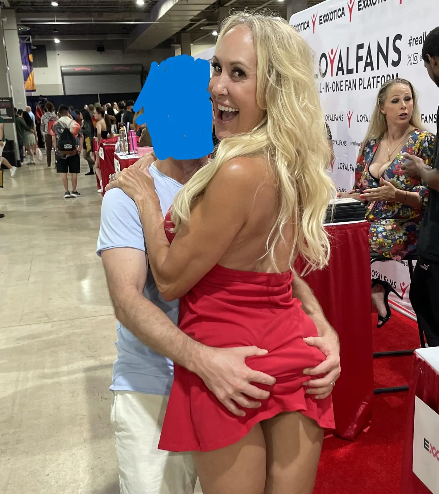 Preview image: Brandi Love preview 3