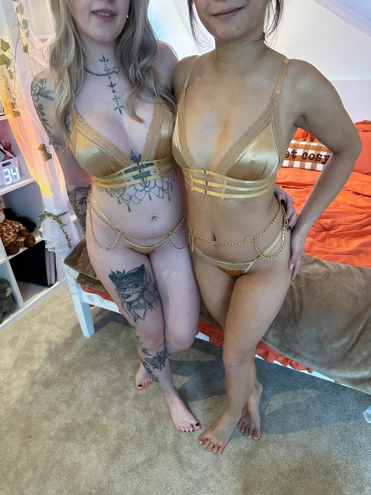 Preview image: friends preview 19