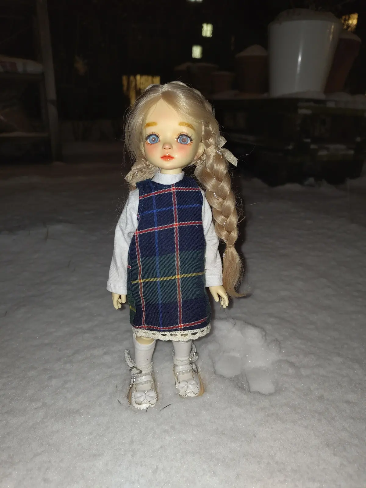 Preview image: Ivy Snow preview 4