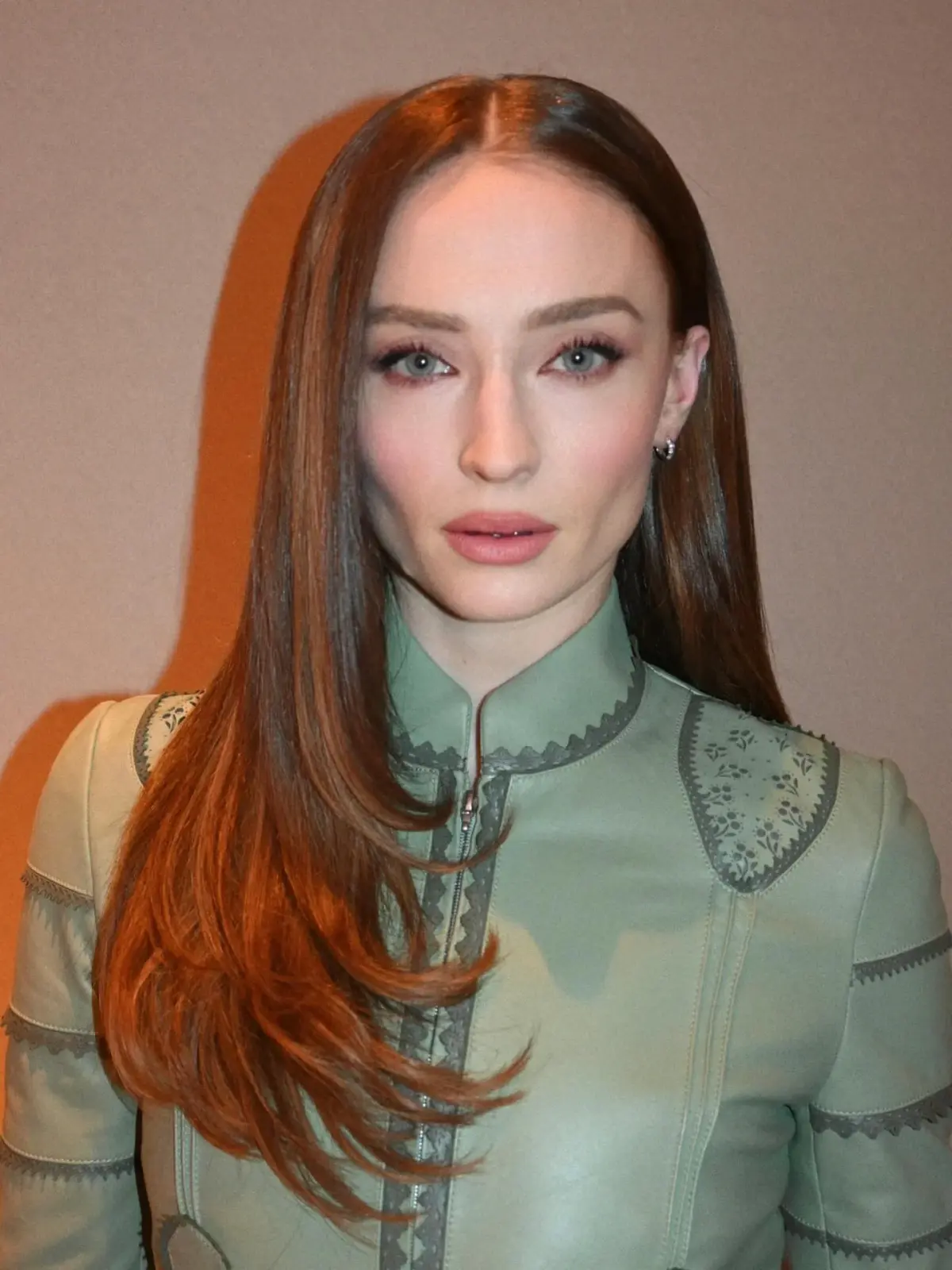 Preview image: Sophie Turner preview 18