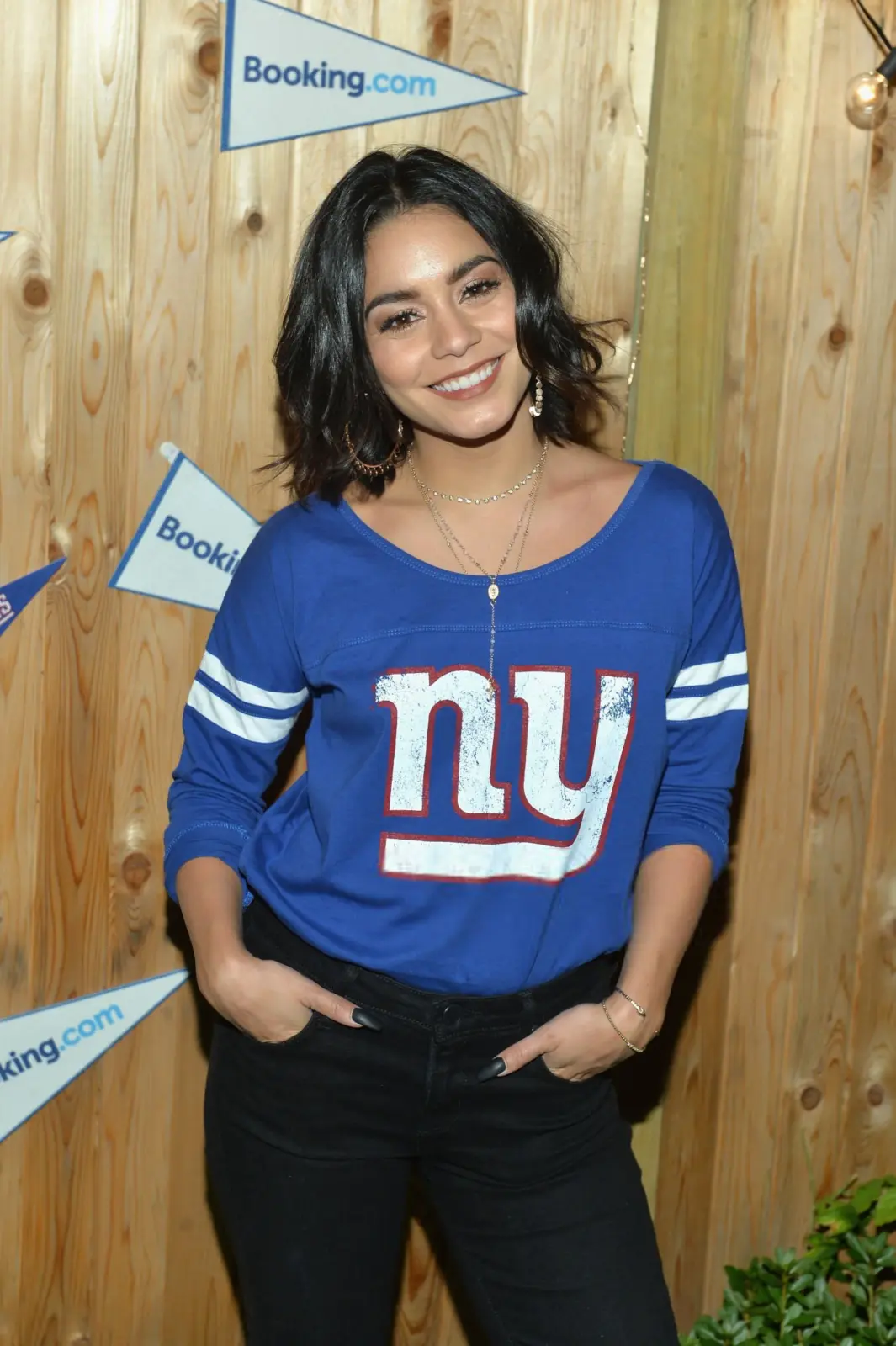 Preview image: Vanessa Hudgens preview 9